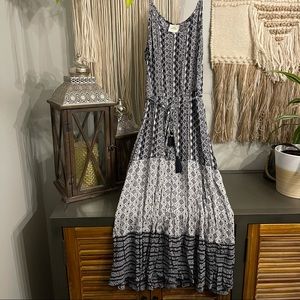 Knox Rose Tassel Tie Dress